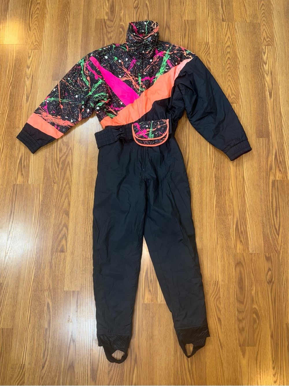 Super Cool Vintage 1980s Snuggler Seattle Eclipse Snow Suit